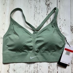 NWT SAMPLE! Nike Green Sports Bra